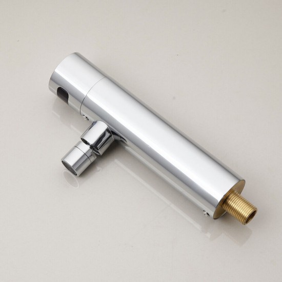 Moderne chroom sensorkraan